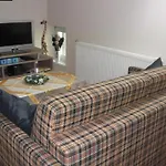 Herrenhaus App.13 *