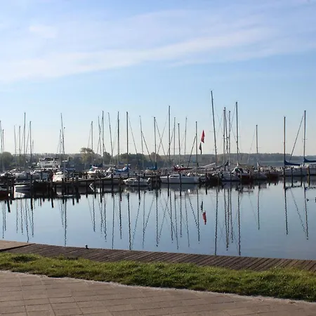 Herrenhaus App.13 * Blengow