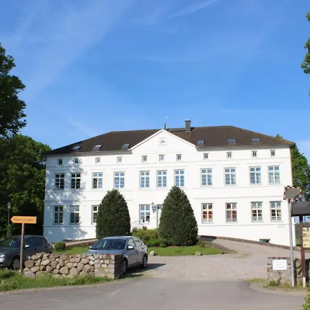 Apartment Herrenhaus App.13 Blengow